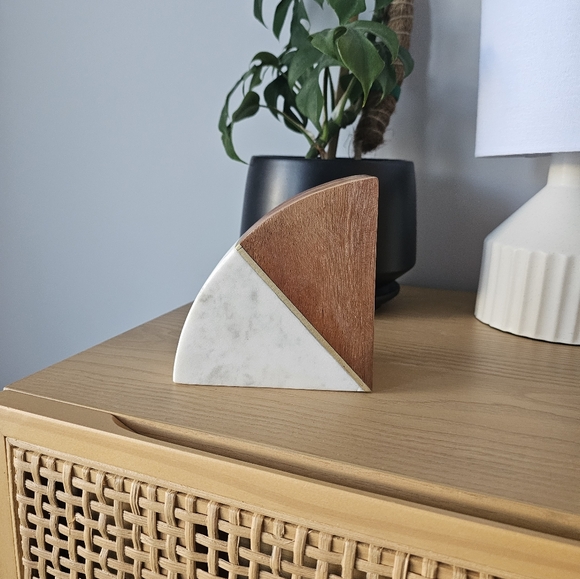 Bookend - Picture 2 of 3